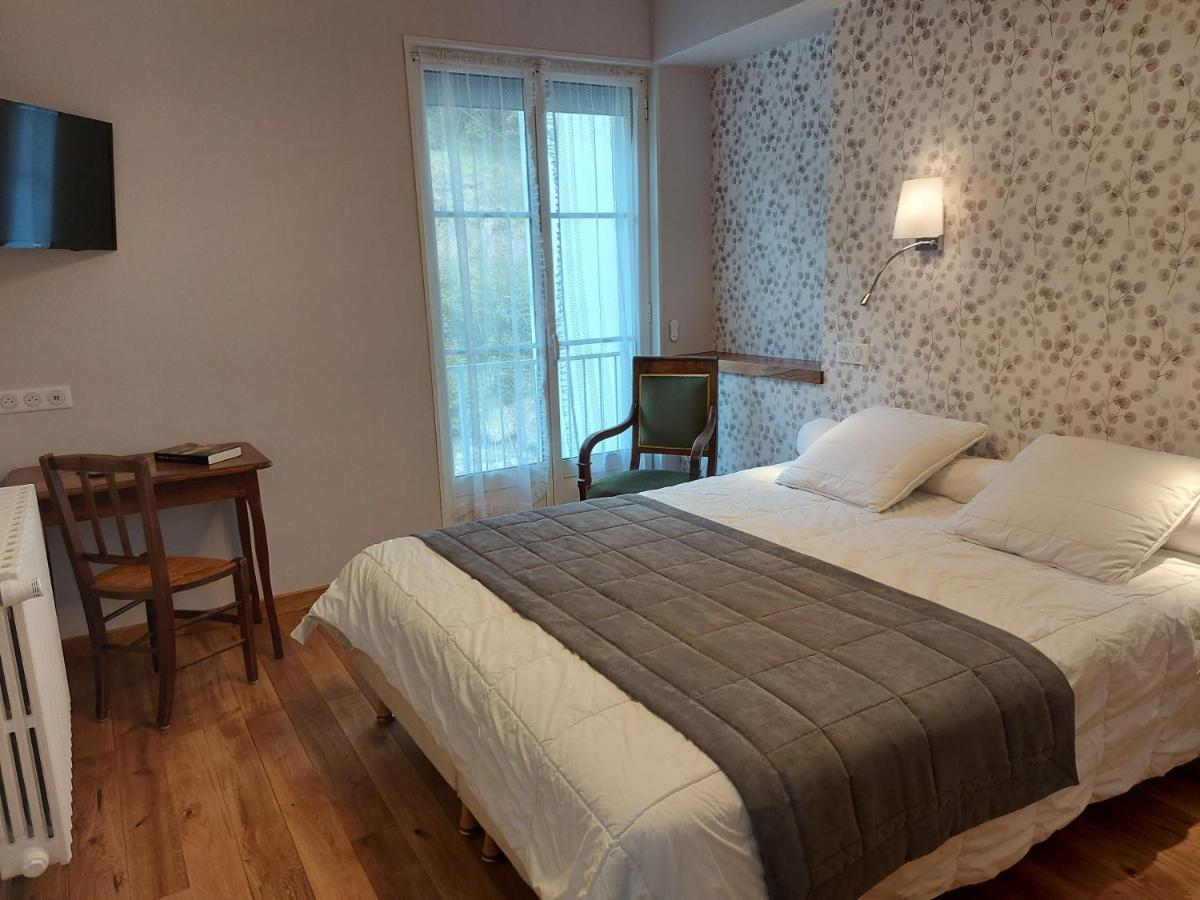 Hotel La Montagne Fleurie บาแรฌ ภายนอก รูปภาพ