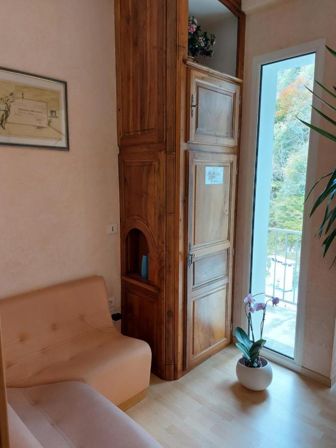 Hotel La Montagne Fleurie บาแรฌ ภายนอก รูปภาพ