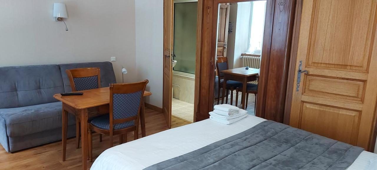 Hotel La Montagne Fleurie บาแรฌ ภายนอก รูปภาพ