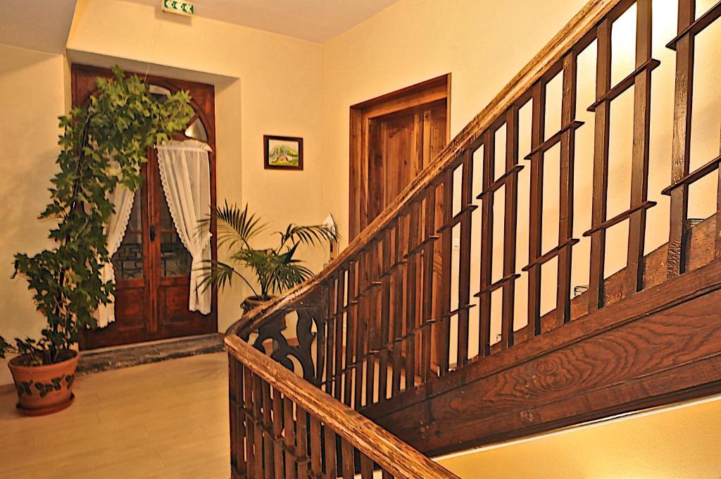 Hotel La Montagne Fleurie บาแรฌ ภายนอก รูปภาพ